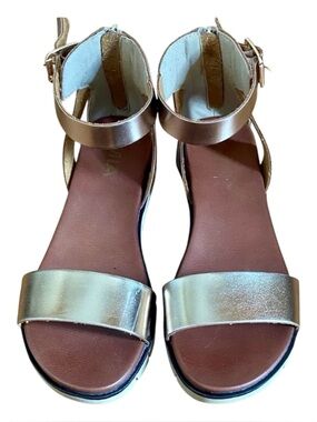 MIA Rose Gold Metallic Platform Sandals Comfort Chunky Ankle Strap Sz 7